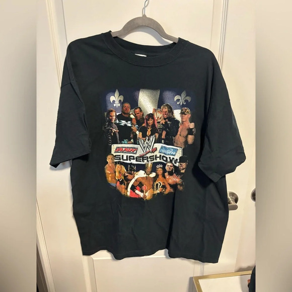 Vintage | WWE 2006 Smackdown Supershow Montreal T-Shirt | Size XL - Picture 2 of 4